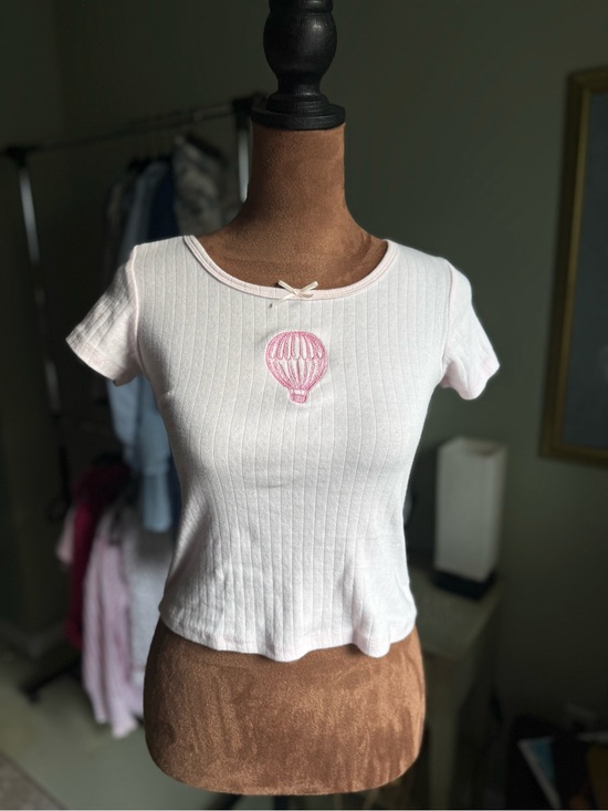 Katie Kime Tops - Wicked Light Pink Ribbed Crop Top with Pink Hot Air Balloon Embroidery